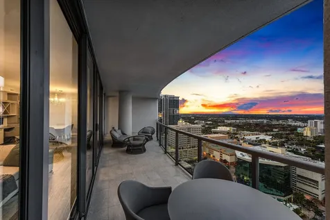 100 E Las Olas Boulevard Fort Lauderdale FL 33301