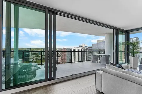 100 E Las Olas Boulevard Fort Lauderdale FL 33301