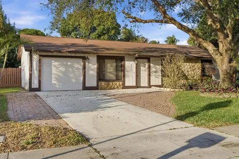 2545 Conroy Drive North Palm Beach FL 33403
