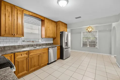 8993 Se Sandridge Avenue Hobe Sound FL 33455