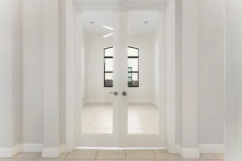 241 SE Fascino Circle Port Saint Lucie FL 34984
