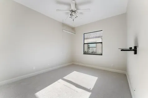 241 SE Fascino Circle Port Saint Lucie FL 34984