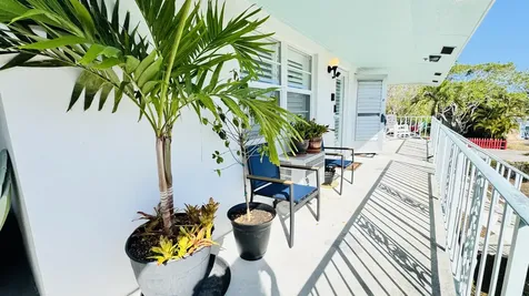 401 N J Street Lake Worth Beach FL 33460