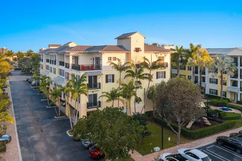 226 N Latitude Circle Delray Beach FL 33483