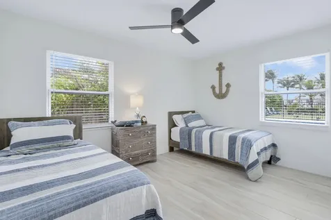 9 W Riverside Drive Jupiter FL 33469