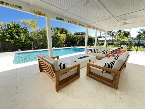 9 W Riverside Drive Jupiter FL 33469