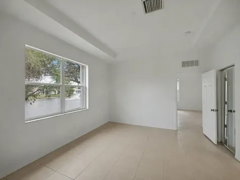 311 Sw Maclay Way Port Saint Lucie FL 34986