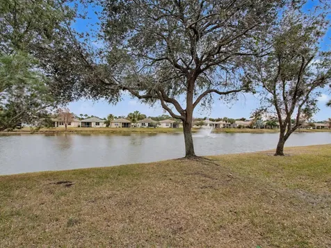 311 Sw Maclay Way Port Saint Lucie FL 34986