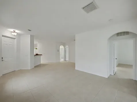 311 Sw Maclay Way Port Saint Lucie FL 34986