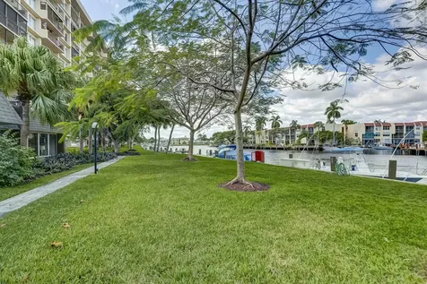 801 S Federal Highway Pompano Beach FL 33062