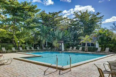 801 S Federal Highway Pompano Beach FL 33062