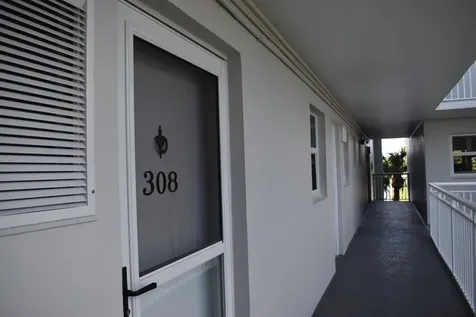 801 S Federal Highway Pompano Beach FL 33062