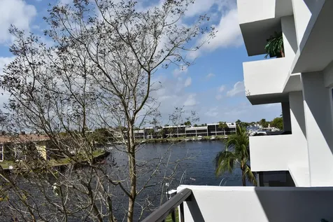801 S Federal Highway Pompano Beach FL 33062