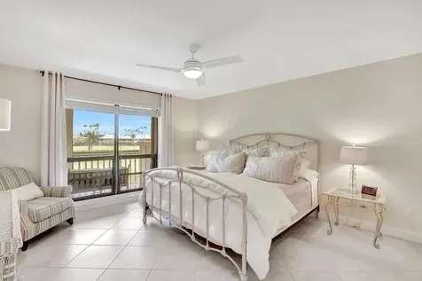316 Brackenwood Circle Palm Beach Gardens FL 33418