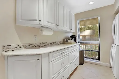 316 Brackenwood Circle Palm Beach Gardens FL 33418