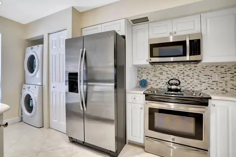 316 Brackenwood Circle Palm Beach Gardens FL 33418