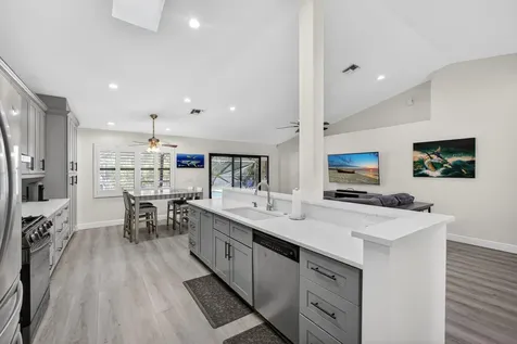 14241 76th Road The Acreage FL 33470