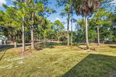 14241 76th Road The Acreage FL 33470
