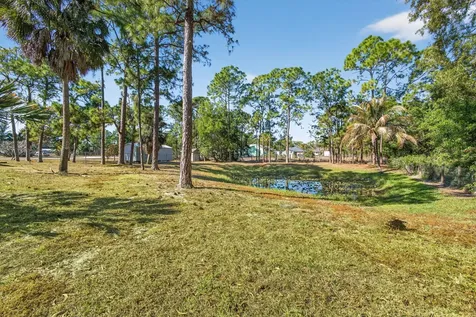 14241 76th Road The Acreage FL 33470