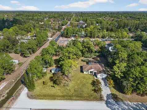 14241 76th Road The Acreage FL 33470