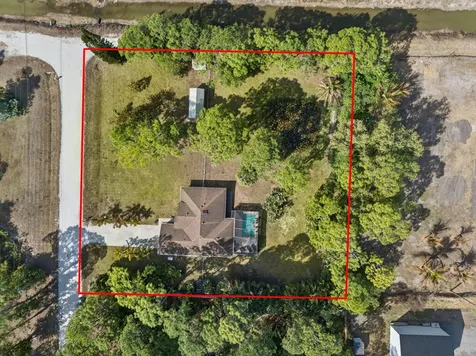 14241 76th Road The Acreage FL 33470