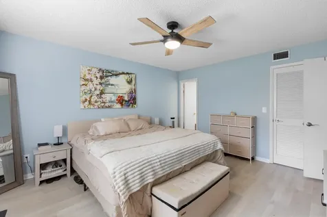 1270 Se Parkview Place Stuart FL 34994
