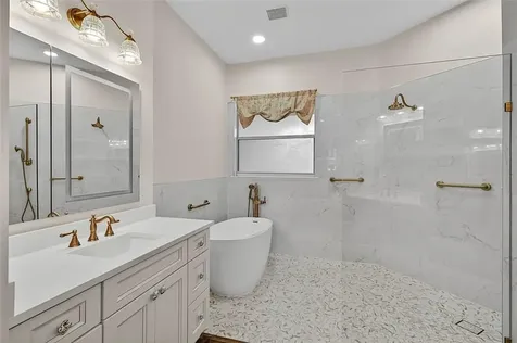 4585 Bridgepointe Way Vero Beach FL 32967