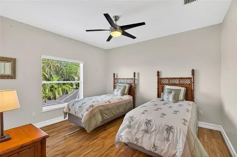 4585 Bridgepointe Way Vero Beach FL 32967