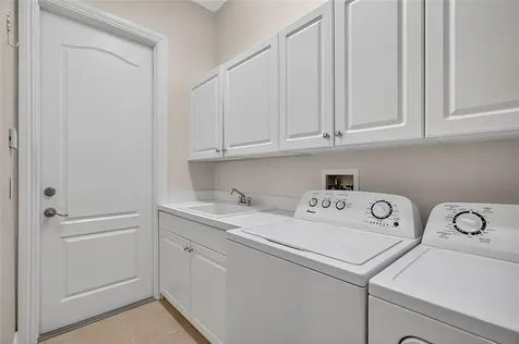 4585 Bridgepointe Way Vero Beach FL 32967
