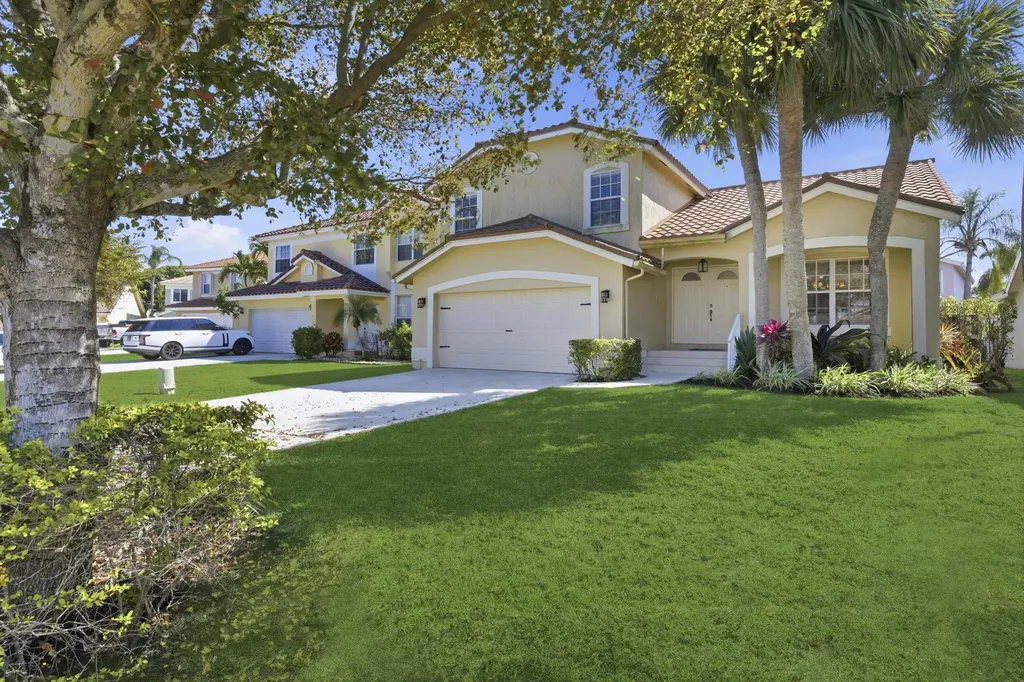 18234 Blue Lake Way Boca Raton FL 33498