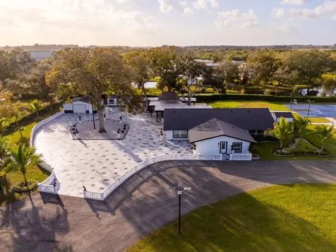 16200 Orange Avenue Fort Pierce FL 34945