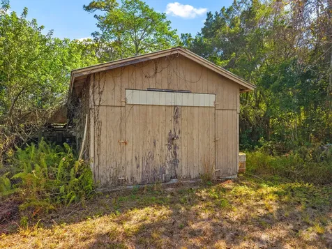 1814 A Road Loxahatchee Groves FL 33470