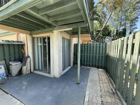 1799 Fairview Villas Drive Palm Springs FL 33406