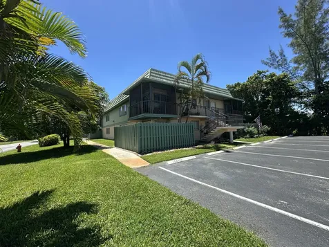 1799 Fairview Villas Drive Palm Springs FL 33406
