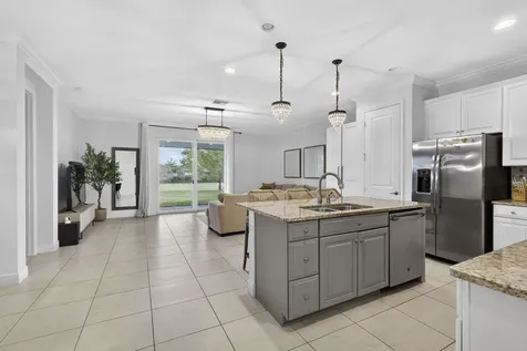 886 Ember Ridge Loxahatchee FL 33470