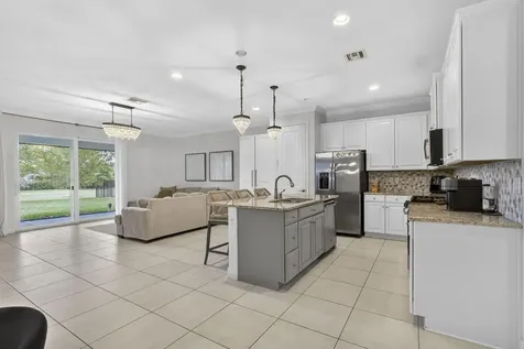 886 Ember Ridge Loxahatchee FL 33470