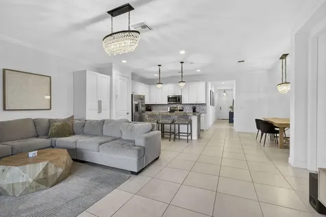 886 Ember Ridge Loxahatchee FL 33470