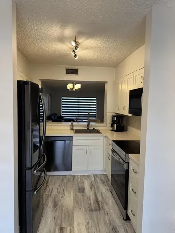 7287 S Devon Drive Tamarac FL 33321