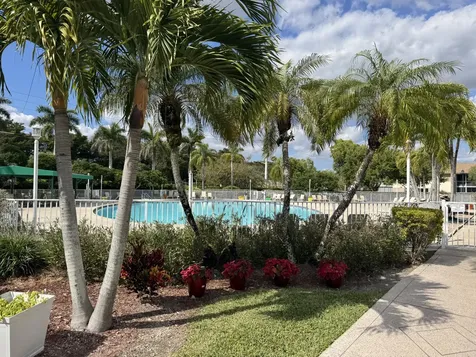 7287 S Devon Drive Tamarac FL 33321