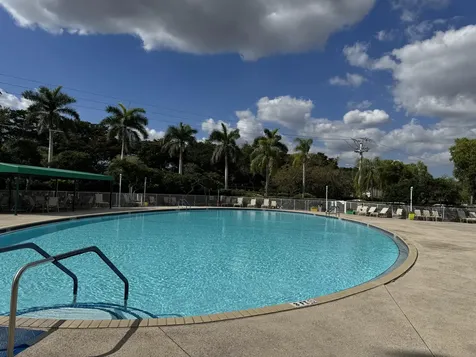 7287 S Devon Drive Tamarac FL 33321