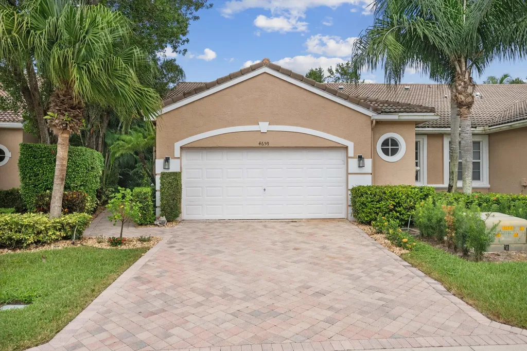 4659 Carlton Golf Drive Lake Worth FL 33449