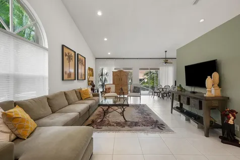 4659 Carlton Golf Drive Lake Worth FL 33449
