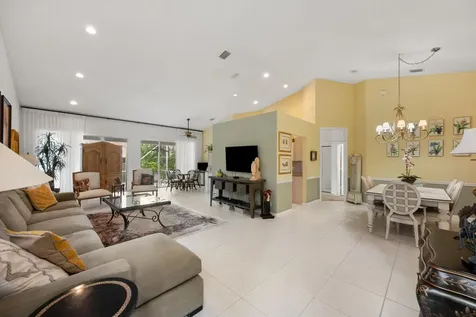 4659 Carlton Golf Drive Lake Worth FL 33449