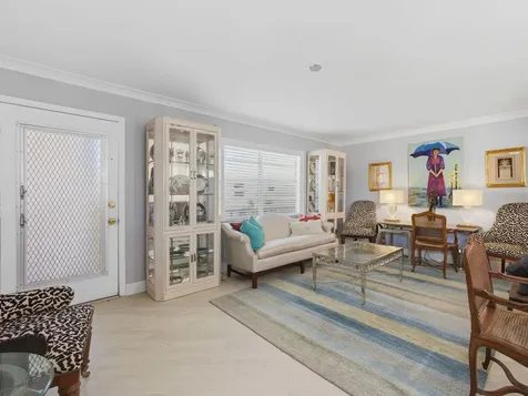847 Flanders R Delray Beach FL 33484