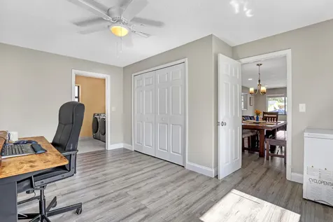1210 Skylark Lane Lantana FL 33462