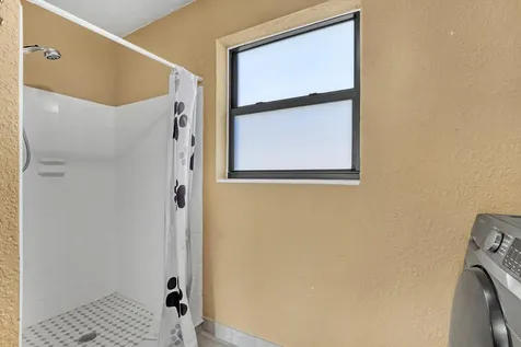 1210 Skylark Lane Lantana FL 33462