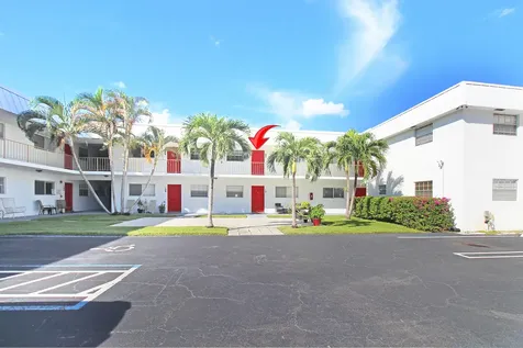 402 Lake Shore Drive Lake Park FL 33403