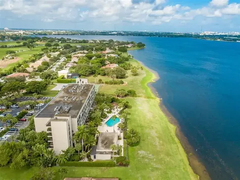 1830 Embassy Drive West Palm Beach FL 33401