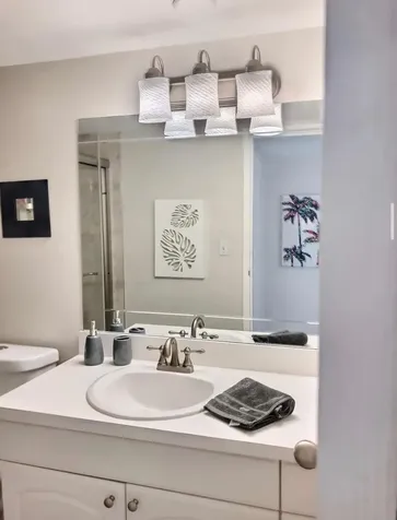 1830 Embassy Drive West Palm Beach FL 33401