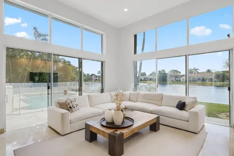 6799 Newport Lake Circle Boca Raton FL 33496